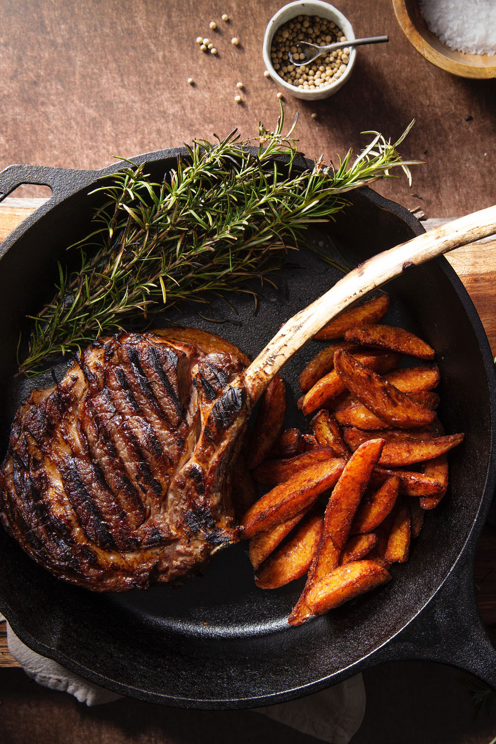 Photo of a delicious steak meal